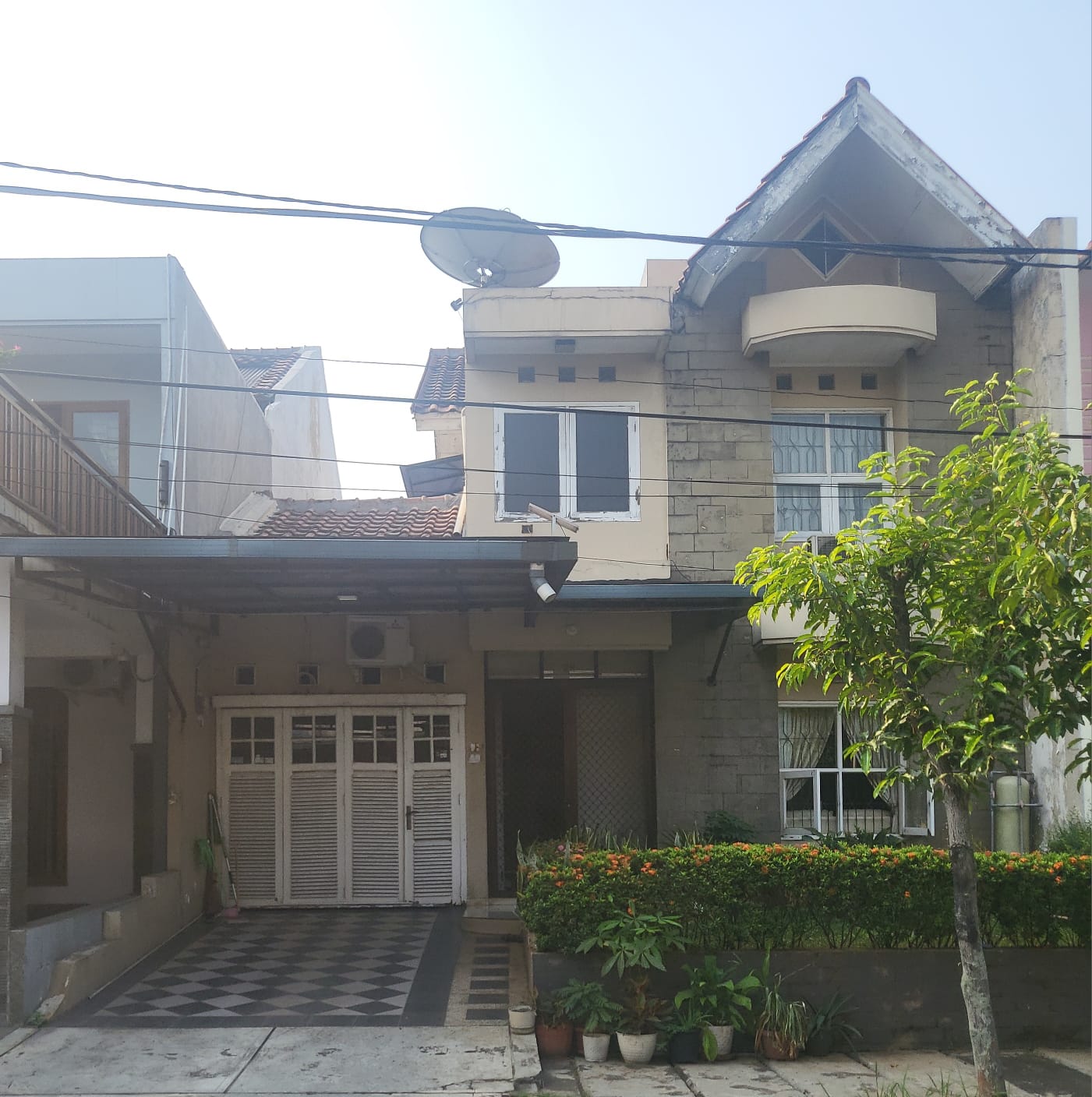 Rumah Dijual di Cluster Meadow Green Lippo Cikarang